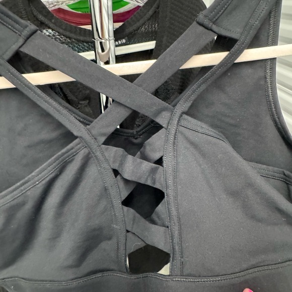 Torrid | Active Strappy Workout Bra | size 3 - Picture 3 of 3